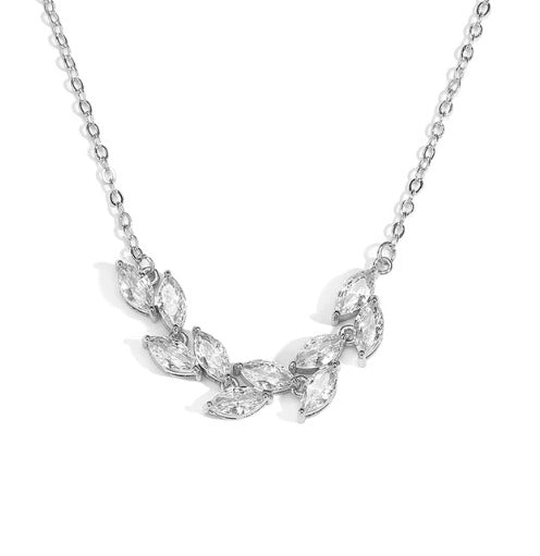 Fashion Cubic Zirconia Flower Pendant Necklace For Women