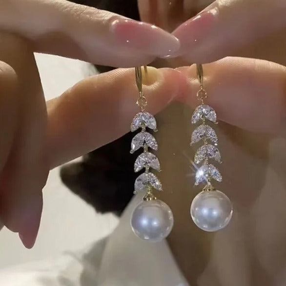 New Fashion Crystal Leaf Tassel Drop Earrings For Women