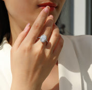 Bright Moon - A Fashionable Diamond Jewelry Piece Set With Moissanite S925 Sterling Silver And Platinum-plated Diamond Ring