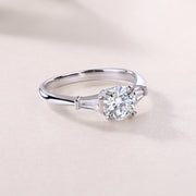 Luxury Fashion Diamond Wedding Ring Classic Set With Moissanite Silver Ring