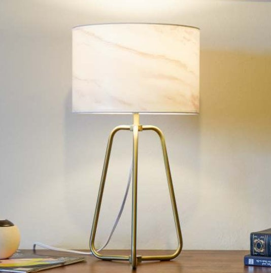 New Design Small Modern Stylish Desk Lamp In Stock In The United States