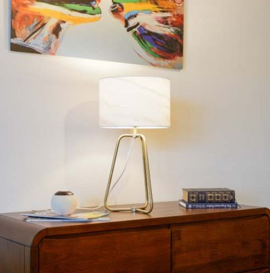 New Design Small Modern Stylish Desk Lamp In Stock In The United States
